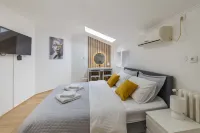 Old Town Rooms
