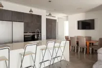 Prestigious penthouse in a luxury tower - 2 stjerner