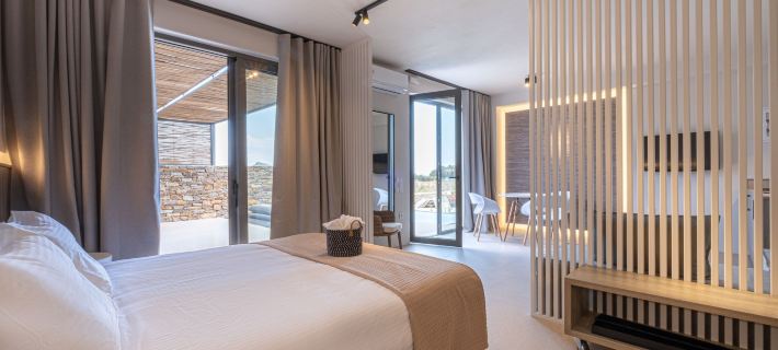 Yenesis Seaside Retreat - Adults Only over 15 Hotels in Tinos