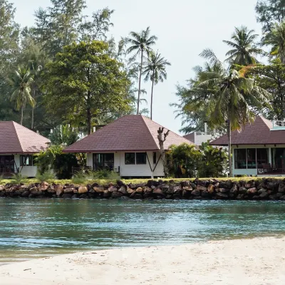 Koh Chang Longstay Resort Hotels near Khlong Prao Beach