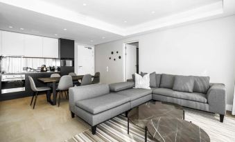 Remarkable 2-Bed Apartment in Johannesburg