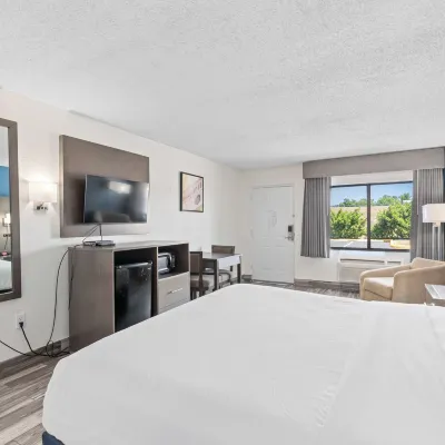 Baymont by Wyndham Orlando East Hoteles cerca de Campo de golf Winter Pines