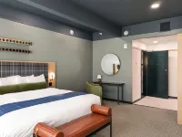EXPLORE Marquette Historic District Hotels in Marquette