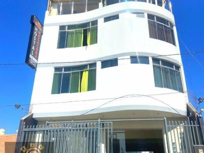 Hostal Macacona