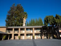 Sterling Inn Hotels near eBay Inc.