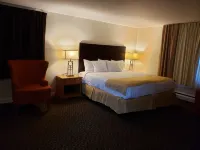 Town & Country Hotels in Seekonk