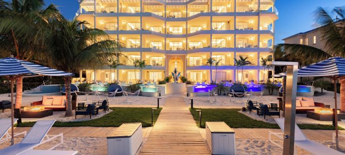 Beachfront at Windsong on the Reef Hotels in Providenciales and West Caicos