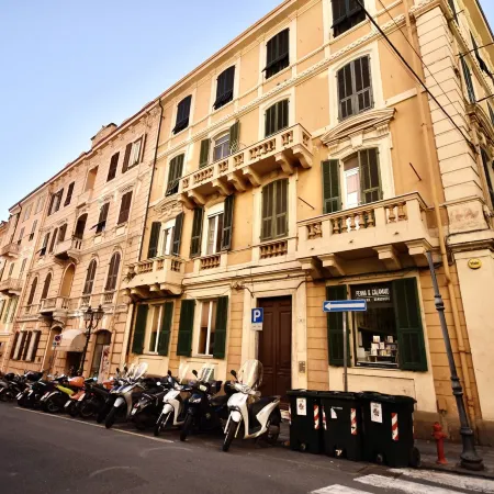 De Angelis Central House by Wonderful Italy