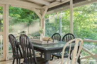 Big Red Cottage at Treetops by Lakewood Lux
