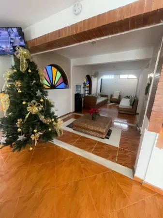 Hotel Boutique Las Isabelinas Отели в г. Гуадуас