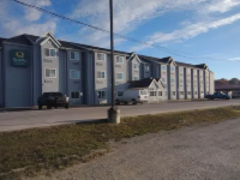 卡爾德威爾 I-77 康鉑酒店及套房 奧利夫酒店