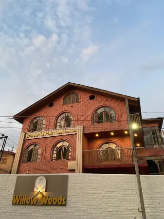 Bon The Willow Woods