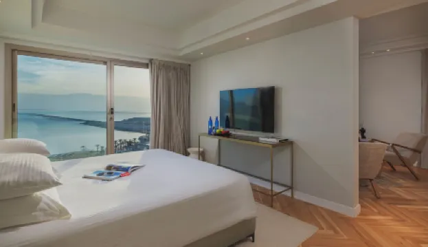 Enjoy Dead Sea Hotel Отели рядом с достопримечательностью «Мёртвое море»