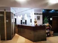 Hotel Q Art Severus