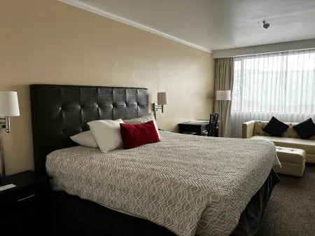 Taormina Hotel and Casino-Adults Only Отели в г. Санто Томас