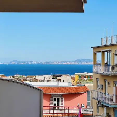 YourHome - Il Pino Rooms & Apartment