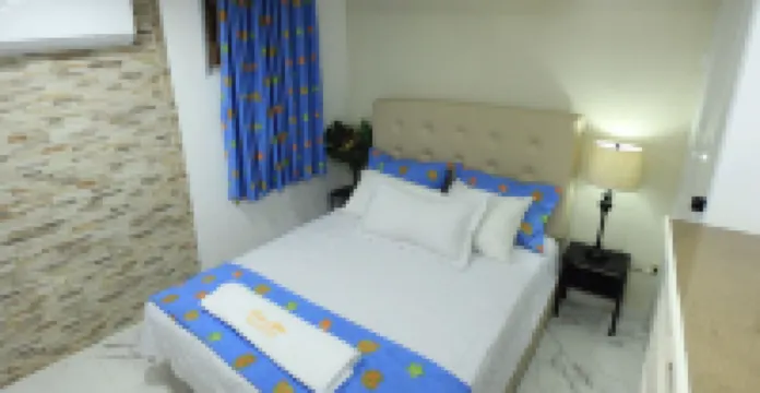 2 Guests 1Bed Studio 3Min to Beach and Main Street