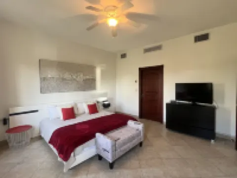 Savana at Porto Cupecoy Marina