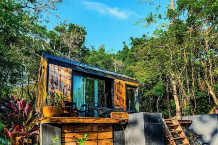 Kooteja Anton Valley ËRA Отели в г. Сан Карлос