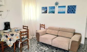 Tropicana Holiday Apartments