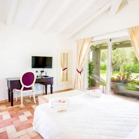 Nicolaus Prime Villas