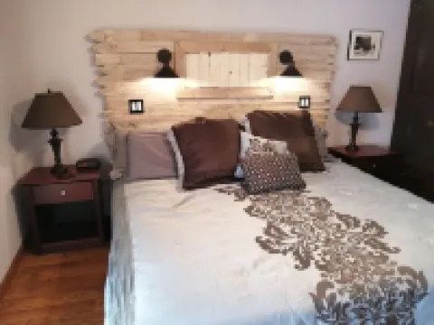 Lake Fun Escape Destination - "Lucky 13"