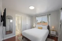 Spacious & Central. Pool Table & Ping Pong. 6 TVS. Balcony. Garage. Wifi Các khách sạn ở Union City