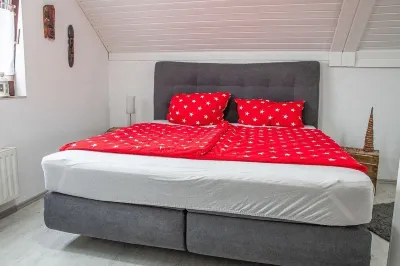 Charming feel-good oasis with sun terrace! Pet friendly . Hotels near Phantasialand
