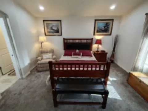 Comfortable and Welcoming Yuma Home 福瑞娜麓山酒店