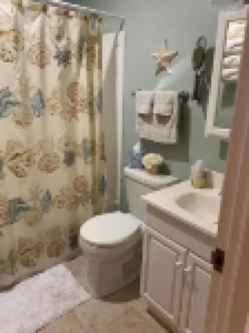 1 Bdrm Bch Blk Condo w Pool, 1st FL - 600 ft fr Beach -Tags and Chairs Included!