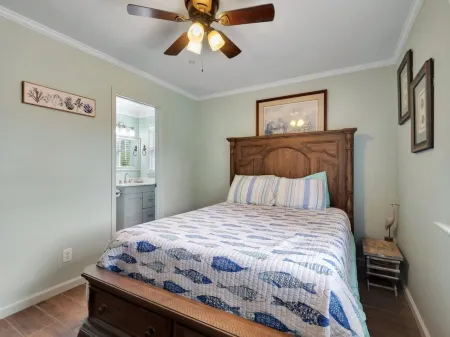 3-bedroom Riverfront home with private boat dock and view of Steinhatchee River.