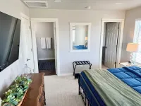 Private Upstairs Apartment with Game Room on 5 Acre Ranch