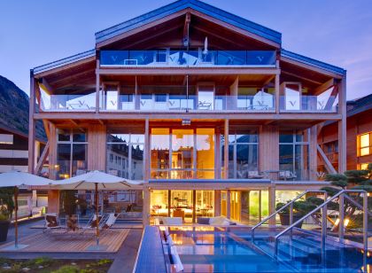 Backstage Boutique Spa Hotel