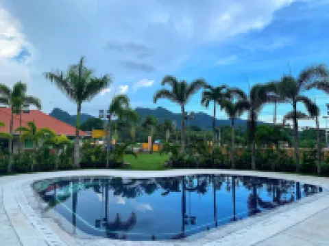 スリーピークスリゾート&ブティックホテル リパのホテル