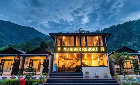 Mj River Resort by Dls Hotels Отели в г. Shivpuri