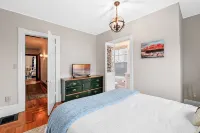 3BR Oceanview Townhouse on Boulevard I Walk to downtown l Sleeps 8 - 발코니