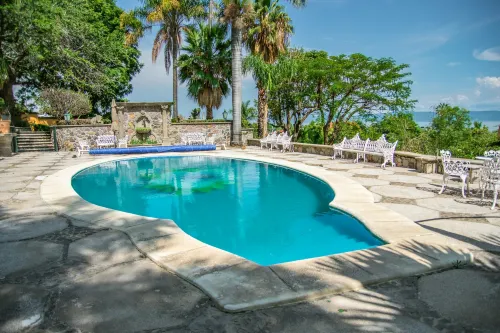 ANANA Rancho San Rafael | Pool and Lake Views - 泳池