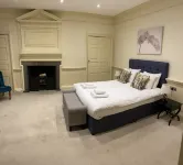 New Inn Hotel