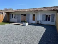 Near Soulac/mer 3-bedroom house with heated indoor pool
