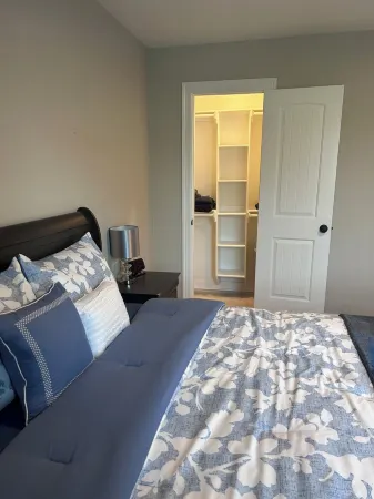 Game room ! HUGE backyard , located in downtown Beaumont !!