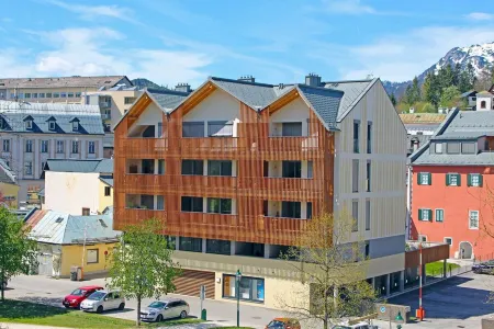 Spacious apartment in the center of Bad Aussee, directly on the spa park