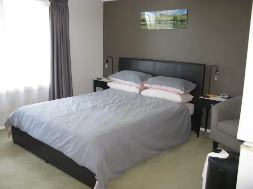 Semi-rural self contained studio