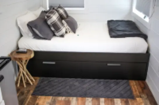 Cliffside Tiny Home Container  #5