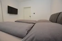 Enjoy Your Dream Vacation in a 72 Sqm 3 Room  New Building FW-DG Hotels in Stinteck