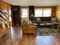 Charming 2BR in the Heart of the Adirondacks in Indian Lake NY.