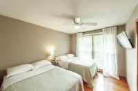 Spacious Home in Quiet Neighborhood - Half Mile from Historic Gallatin Square