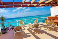 Oceanview Isla Mujeres Villa - Private Pool, Steps from Snorkeling, & Skybar