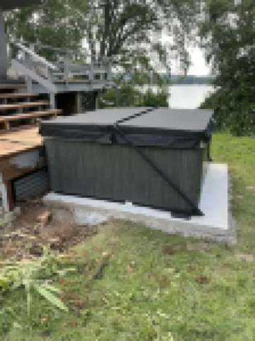 Welcome to our lakefront vacation rental!