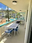 FABULOUS! So close you can taste the ocean - Amazing NEWLY RENOVATED  condo !