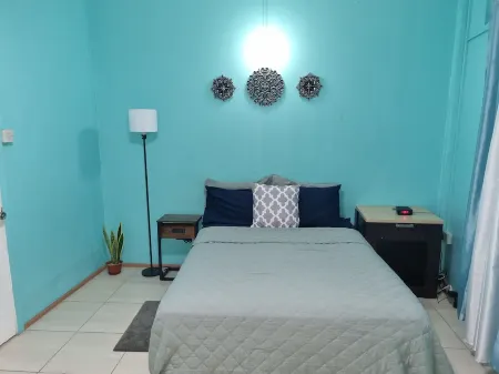 One-Bedroom Apartment in Castries with AC, WiFi.Homey Feeling.